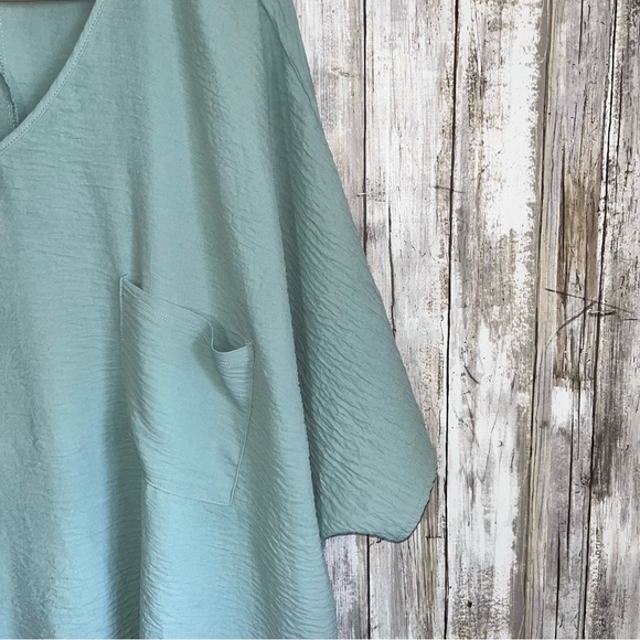 Zenana V Neck Woven Airflow Dolman Short Sleeve 3X Blue Grey - Picture 3 of 7